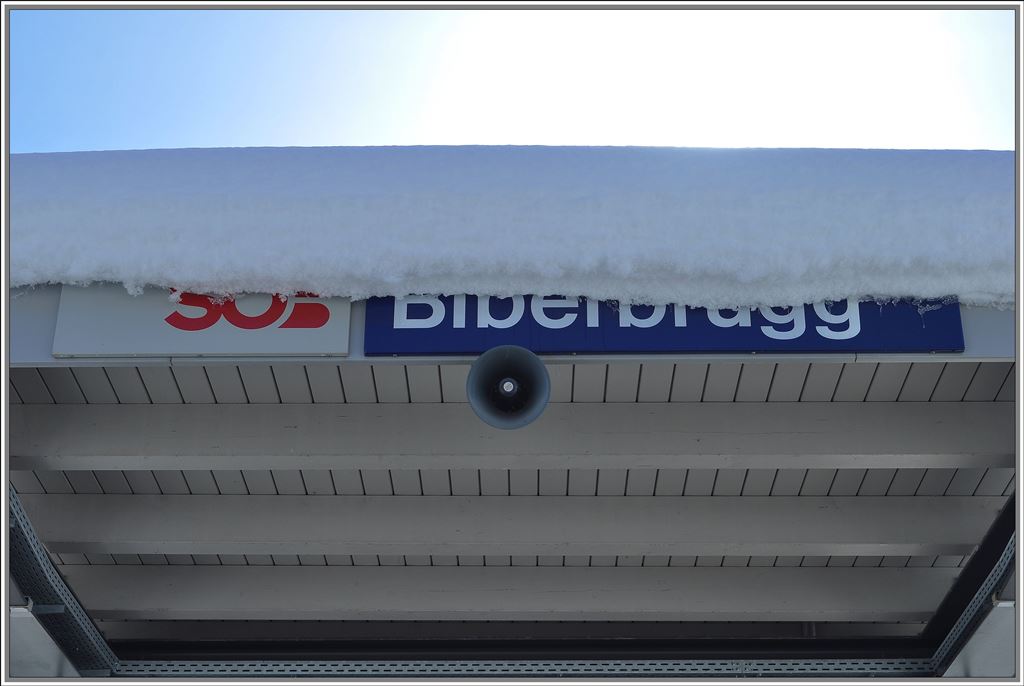 Es hat reichlich Schnee in der Innerschweiz, wie hier in Biberbrugg. (19.02.2013)