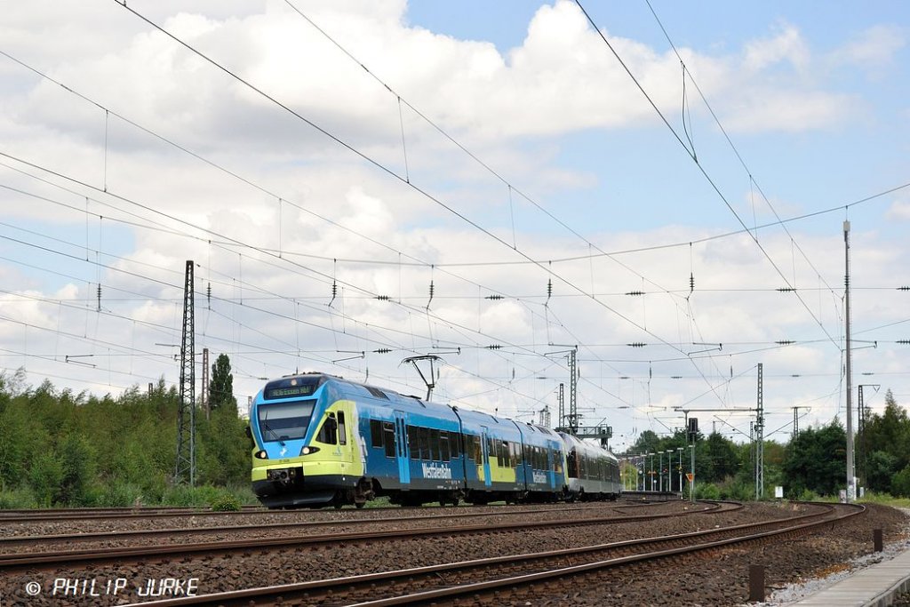 ET 008 der WFB zusammen mit ET 23001 und ET 22008 von Abellio am 24.07.2010 in Ehrenfeld