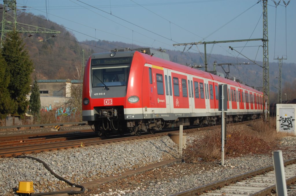 ET 423 515-6 am 2. Mrz 2012 zwischen Altbach und Plochingen
