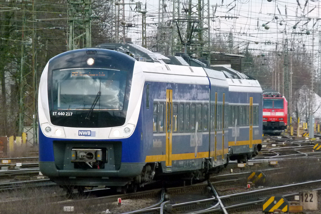 ET 440 217 bei der Einfahrt in Bremen 11.3.2011