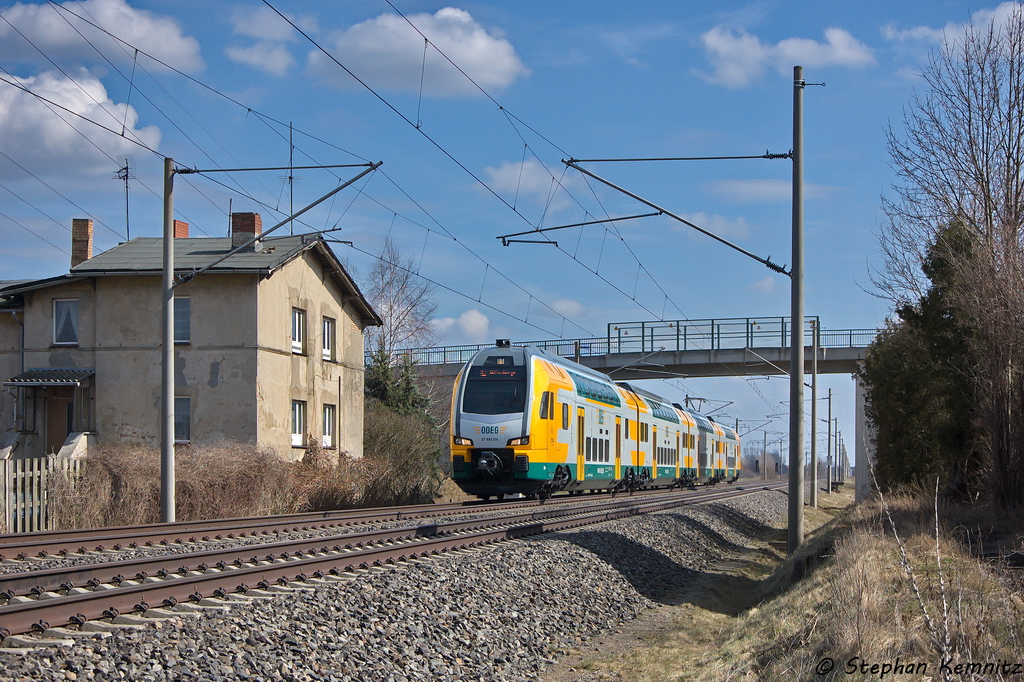 ET 445.114 (445 114-2) ODEG - Ostdeutsche Eisenbahn GmbH als RE2 (RE 37369) von Cottbus nach Wittenberge in Vietznitz. Netten Gru an den Tf! 14.04.2013