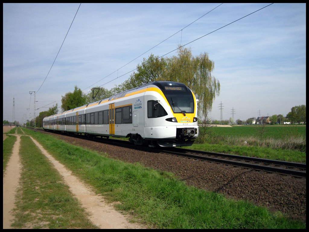 ET 7.13 der eurobahn als RE13 auf dem Weg nach Kaldenkirchen bei Dlken.
