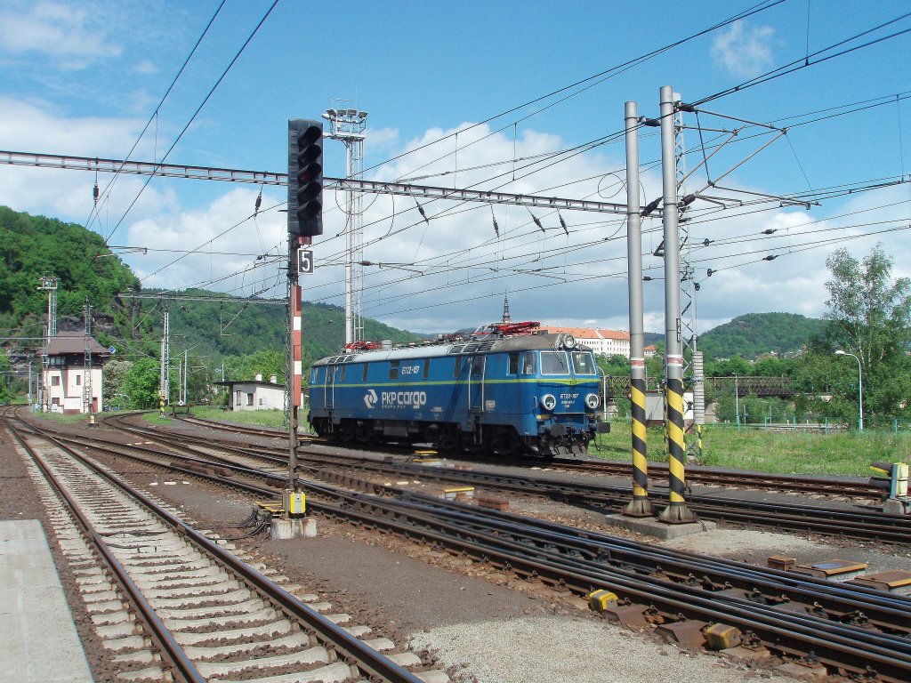 ET22 157 in HBf. Děčn in 12.5.2012.