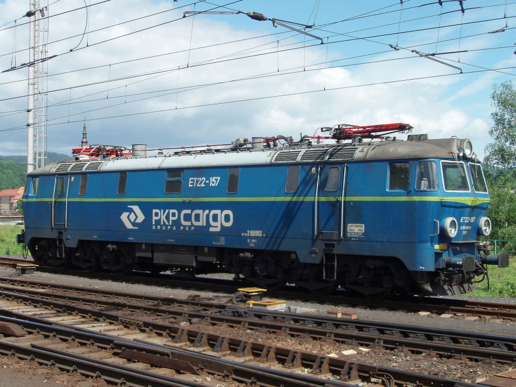 ET22 157 in HBf. Děčn in 12.5.2012.