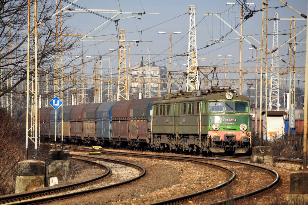 ET41 007 in Katowice-Ligota (02.01.2012)