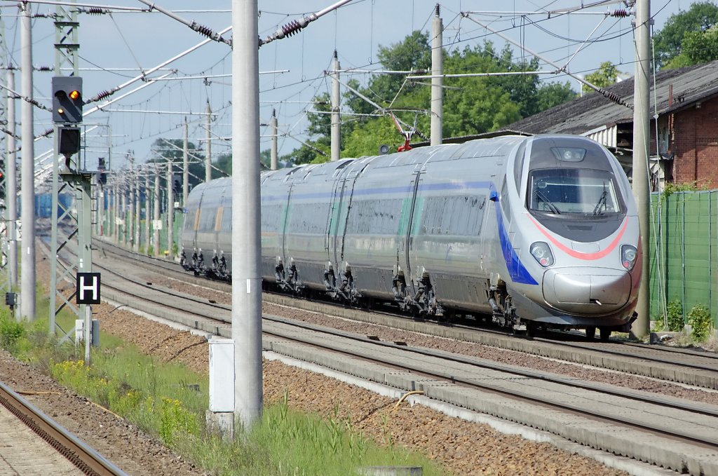 ETR 610 der SBB als ST 92415 nach Mnchen Milbertshofen in Rathenow. 23.06.2010