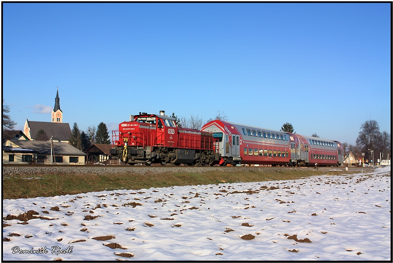 Etwas �berrascht hat uns die GKB 1700.01 mit dem R 4373 von Graz Hbf nach Wies-Eibiswald. Gro� St.Florian 27.12.2010 