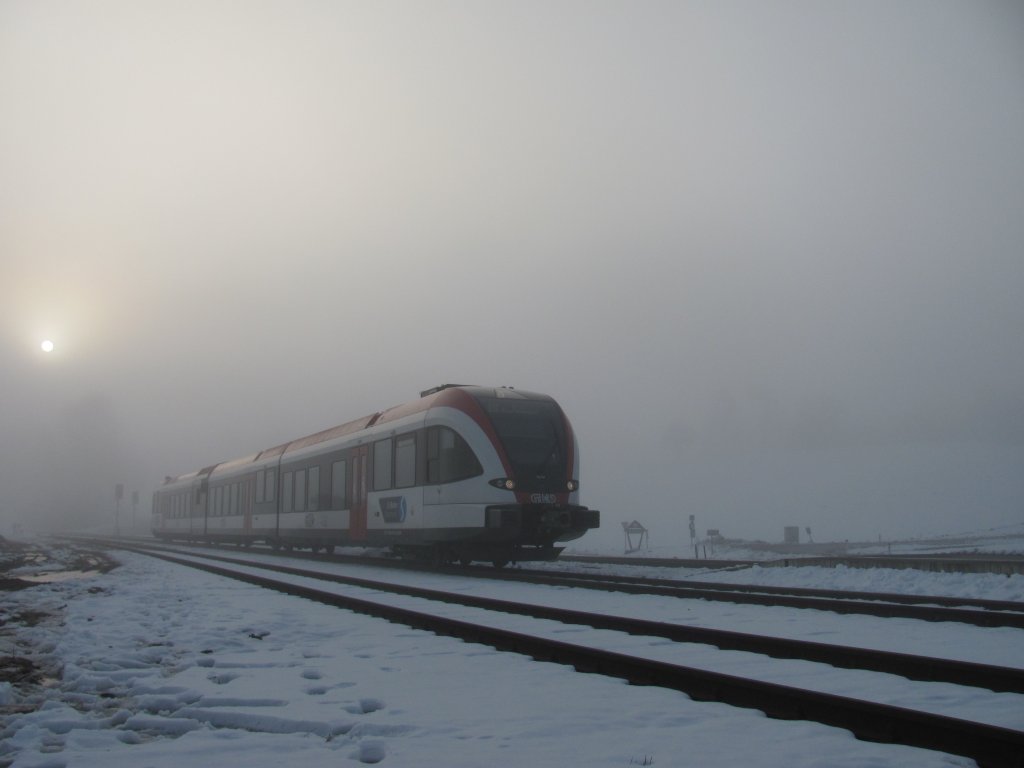 Etwas zu dicht war der Nebel am Morgen des 22.02.2012 hier im Bahnhof St. Martin im Sulmtal Bergla. Trotzdem hab ich es versucht 5063.04 abzulichten. 