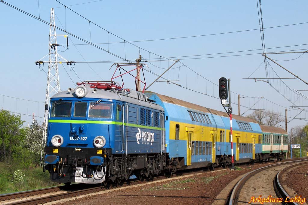 EU07-527, Poznań Grczyn, 26.04.2009