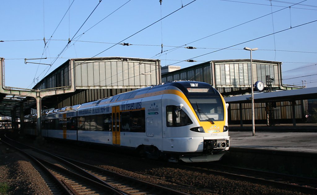 Eurobahn ET 6.02 mit dem RE 3 in Duisburg HBF am 13.12.2009.