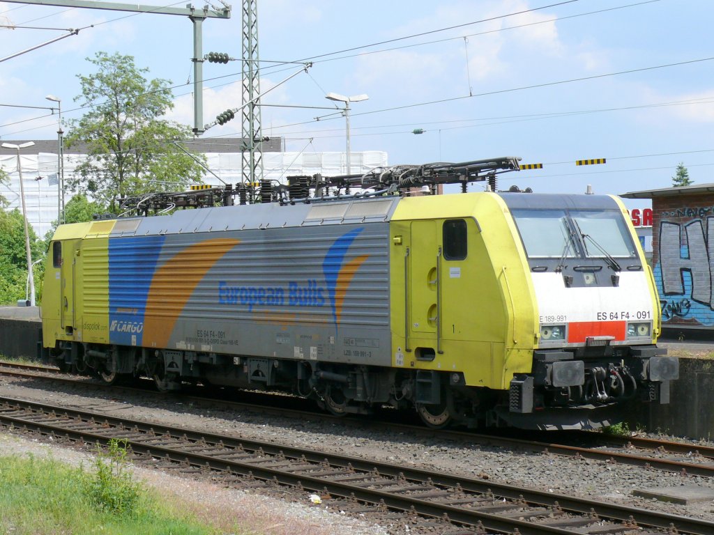 EUROPEAN BULLS, ES64F4-091, 189 991 abgestellt Krefeld Hbf.(24.05.2010)