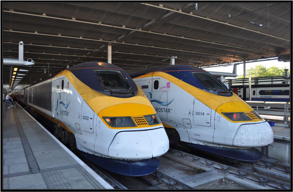 Eurostar 3002 und 3014 in London St.Pancras. (09.09.2012)
