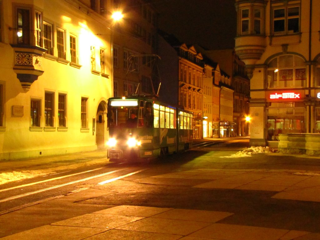 EVAG 518 whrend einer Nachtsonderfahrt der Erfurter Nahverkehrsfreunde, am 03.03.2013 am Angerbrunnen.