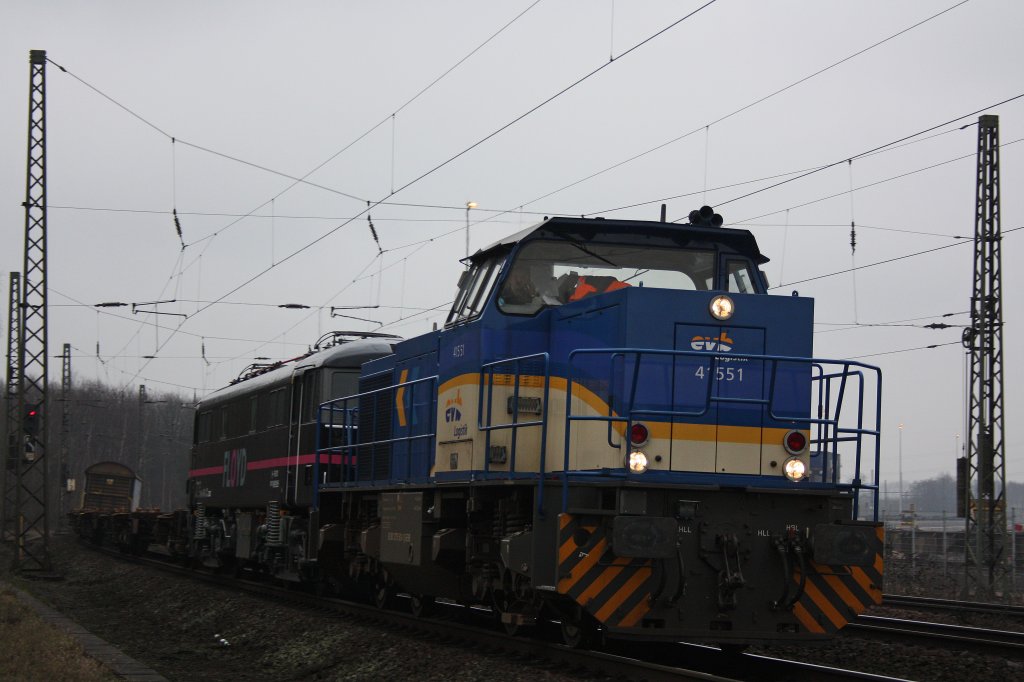 EVB 41551 berfhrte am 16.2.13 die Floyd 450 006 von Cuxhaven nach Krefeld-Linn.Ab dort wurde die Floyd Lok mit einem Getreidezug nach Ungarn berfhrt. 