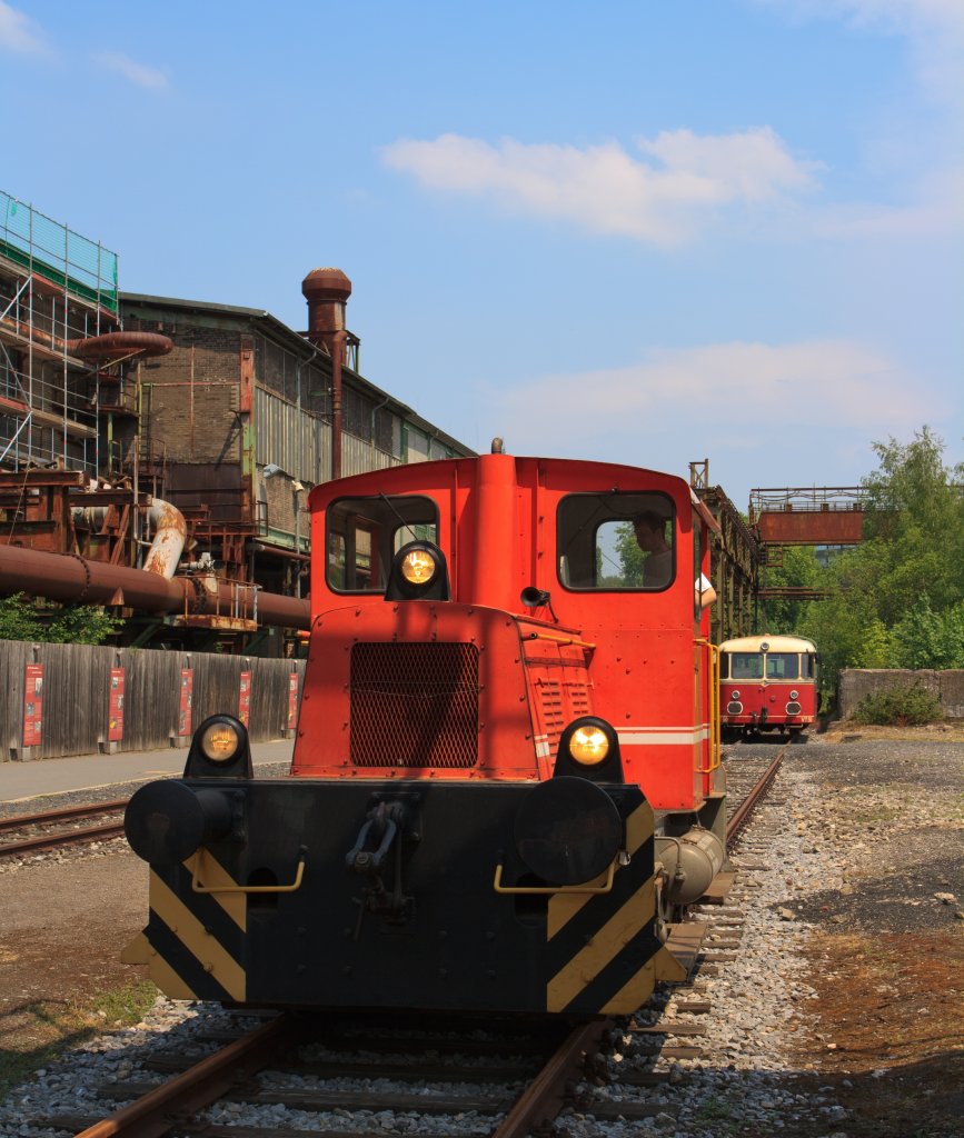 Ex Lok 1 Orenstein & Koppel, Werk Dortmund-Dorstfeld, am 05.06.2011 (betriebsfhig)im LWL-Industriemuseum Henrichshtte in Hattingen. Die Lok (Typ MV 4) wurde 1953 von O&K unter der Fabrik-Nr. 25386 gebaut.