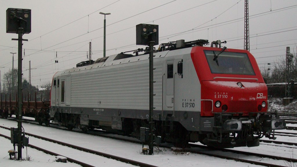 Fabrikneue BB 37510 fr die franzsische EB Rail steht am 24.02.2010 in Dsseldorf-Rath.
