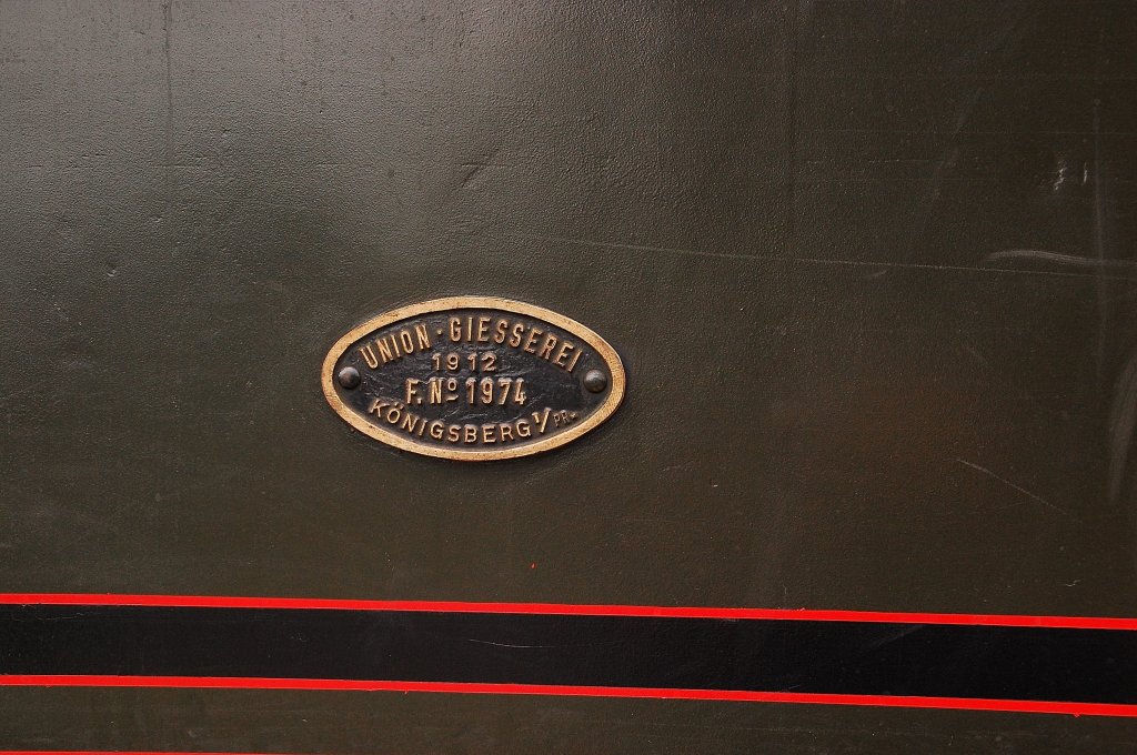 Fabriknummer-Schild der T13 vom Preussenzug aus Minden.8.7.2012