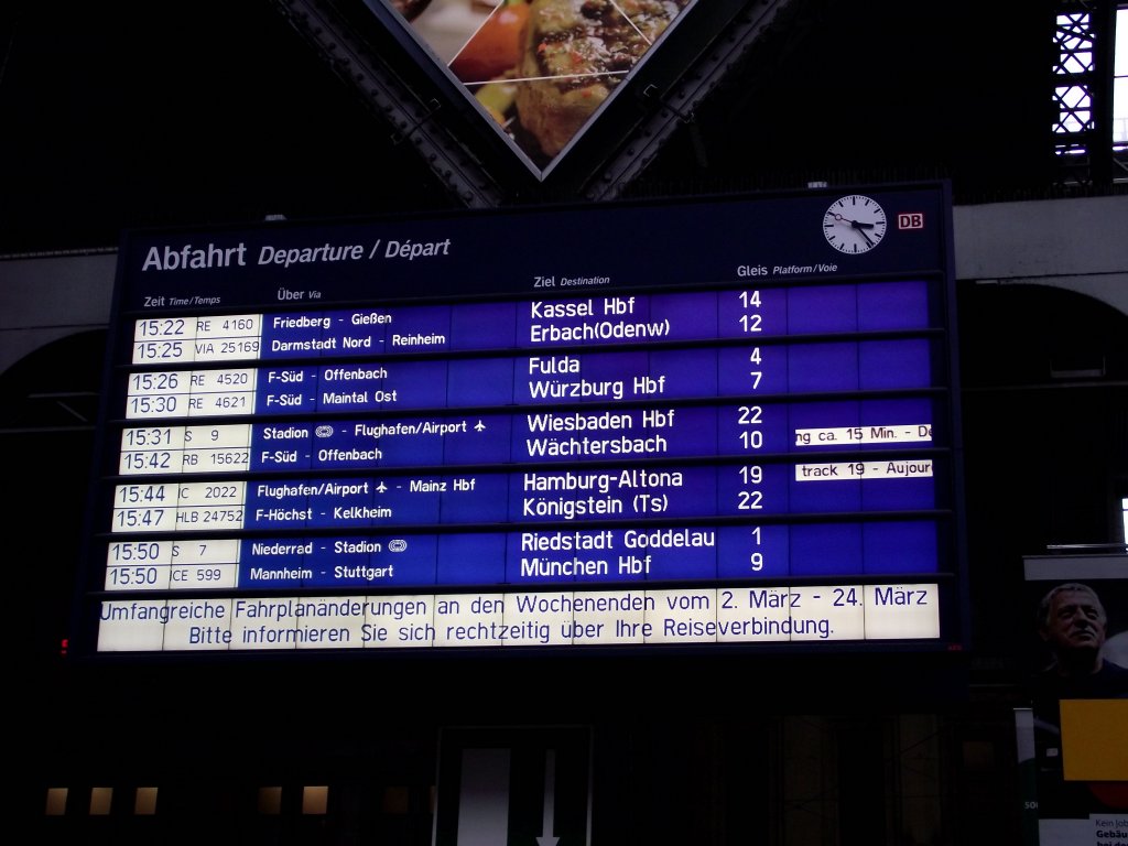 Fahrgast Anzeige in Frankfurt am Main Hbf am 03.03.13 
