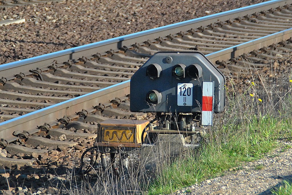 Fahrstrae am Gleissperrsignal 120 iat am 22.09.10 offen.