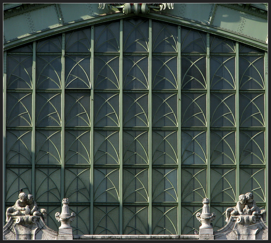 Fassade Bahnhof Basel SBB, 

29.08.2010 (J)