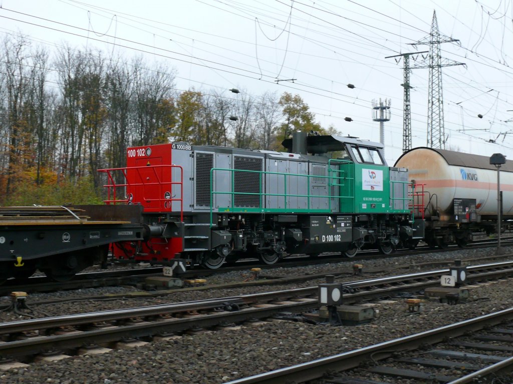 Fast wre sie unbemerkt an mir vorbeigefahren. Diese fr Fret Italia bestimmte G1000BB (92 83 2100 102-8 IT-SFI) lief fast ganz hinten in einem gemischten Gterzug mit. Aufgenommen am 11/11/2009 in Kln-Gremberg.