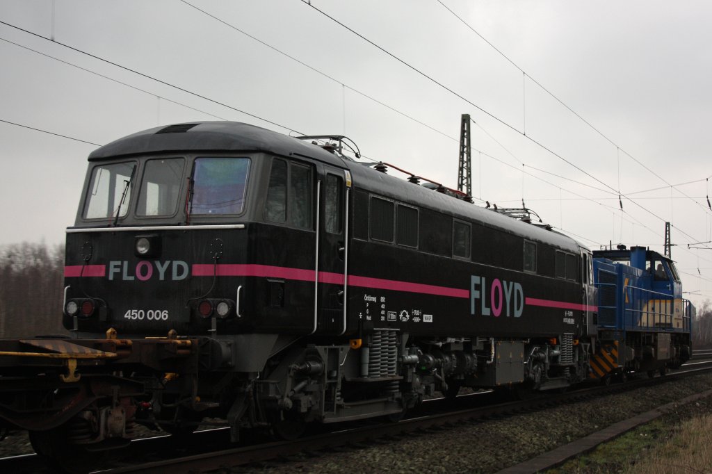 Floyd 450 006 wurde am 16.2.13 nach Krefeld-Linn berfhrt.