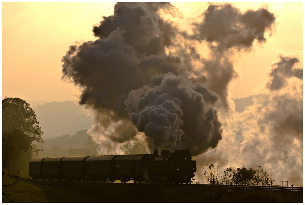 Fotozug Z91158 von Hausruck nach Attnang-Puchheim kurz vor der EK Hausruck. 21.10.2009