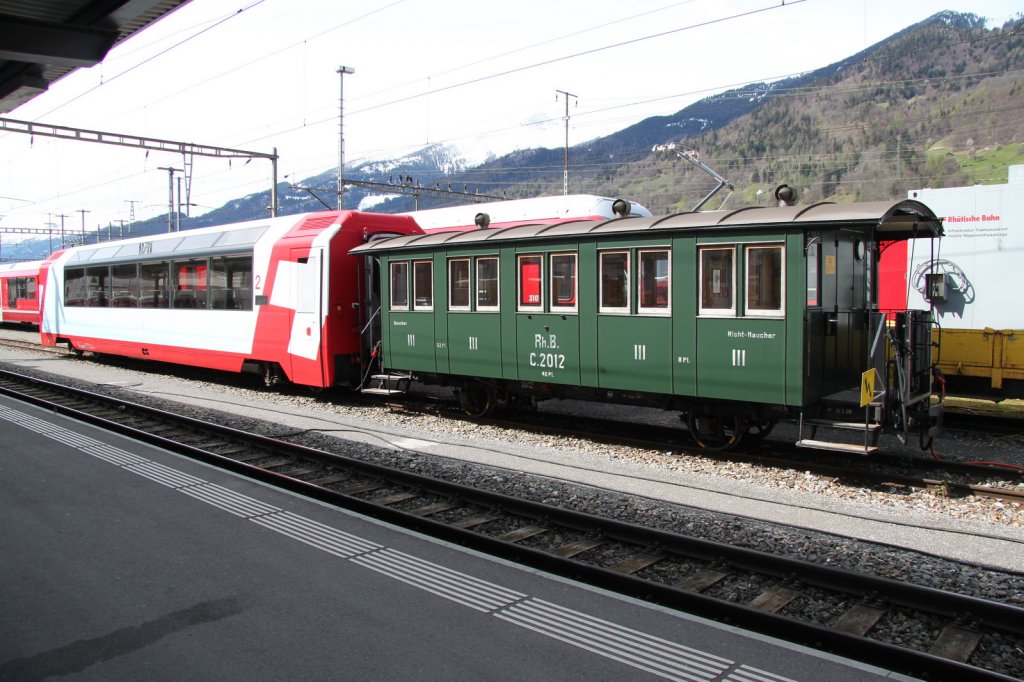 Fr�her und Heute.Wie man vor 100 Jahren,und wie man heute mit der Eisenbahn verreist(e).Landquart 25.04.12