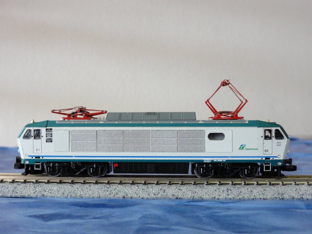 FS E 402 002 des italienischen Herstellers Pi.R.A.T.A.