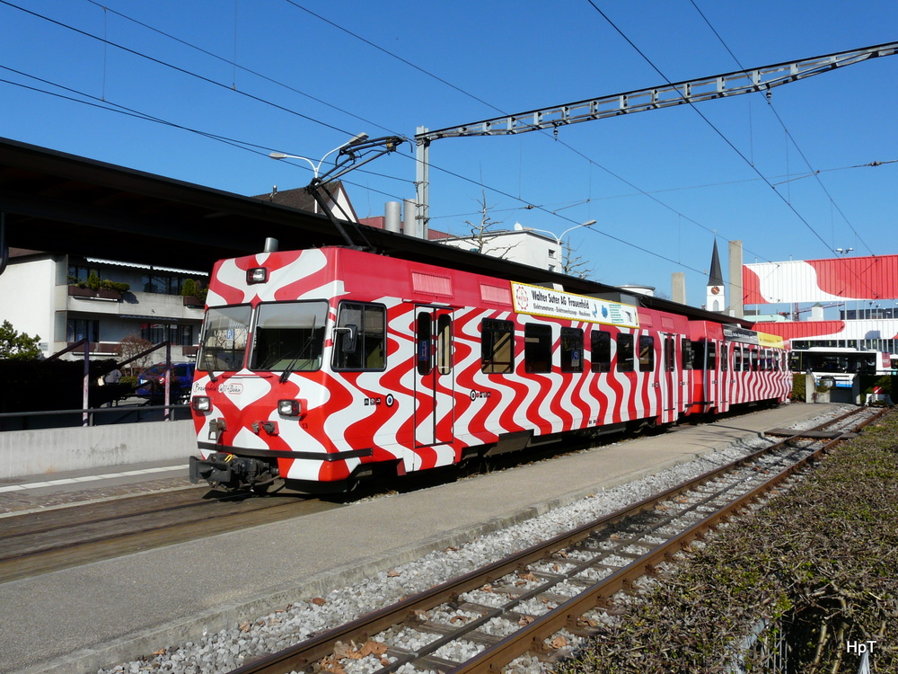 FW - Triebwagen Be 4/4 13 mit Steuerwagen Bt 114 im Bahnhof von Wil am 26.03.2012