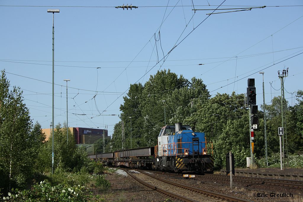 G1700 von VPS am 16.7.2010 in Bremen Neustadt mit einem Stahlzug.