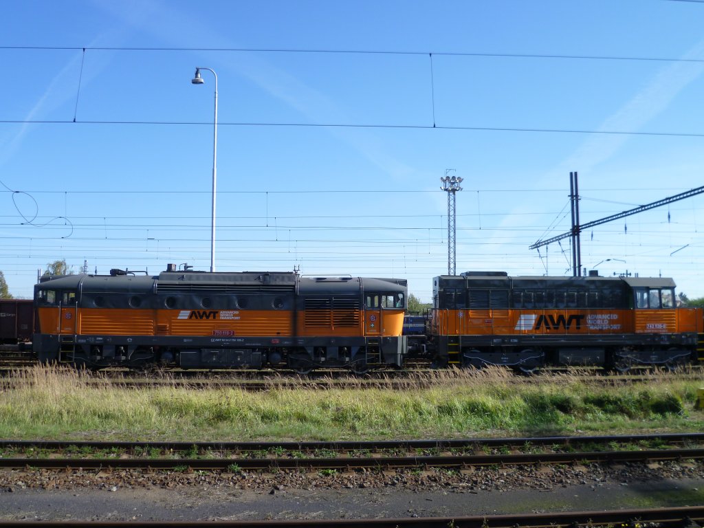 Ganz unerwartet kamen am 16.10.11, 750 199-2 und 742 520-0 durch Cheb gefahren.