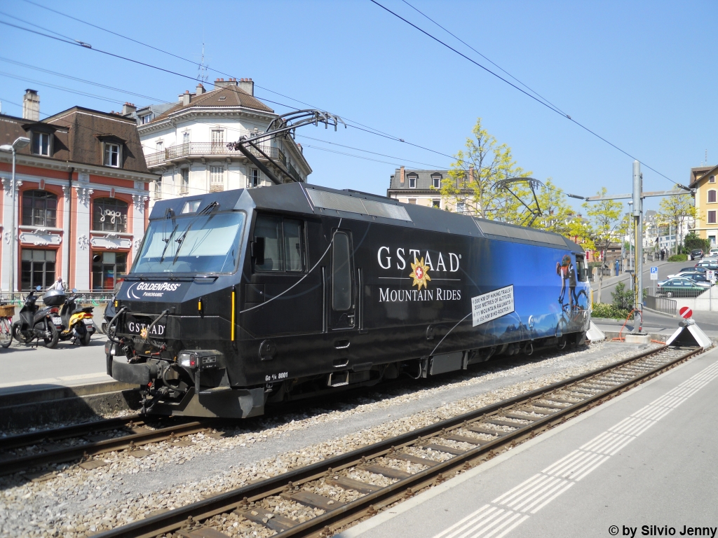 Ge 4/4 8001 ''Gstaad'' am 26.4.2011 in Montreux.
