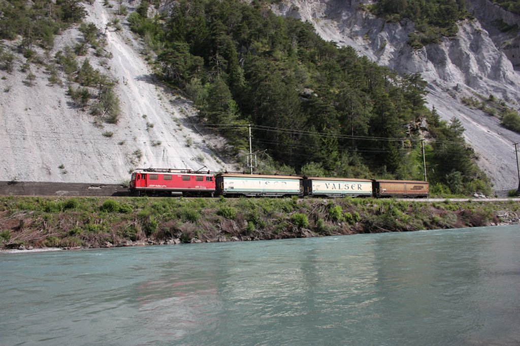 Ge 4/4 I - 603 bei Trin am 07.06.2011