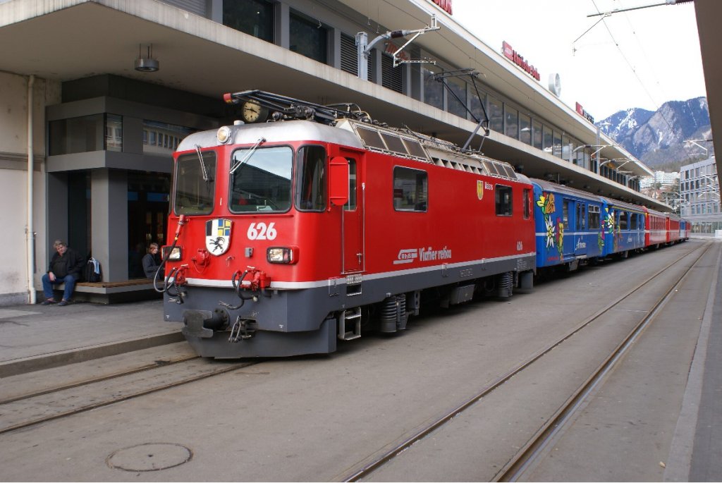 Ge 4/4 II 626 steht am 17.2.10 abfahrtsbereit in Chur.

