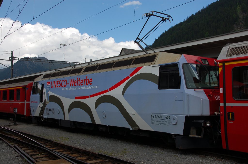 Ge 4/4 III 650 am 04.07.2009 in Davos Platz.