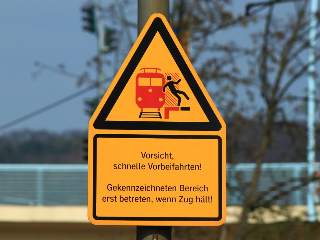 Gesehen am 03.04.2012 auf dem Bahnsteig in Bad-Honnef.
