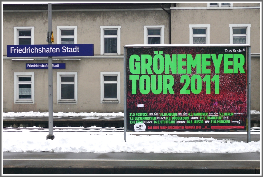 Gesehen am Bahnhof Friedrichshafen Stadt. Mein Namensvetter Herbert geht auf Tour. (02.12.2010)