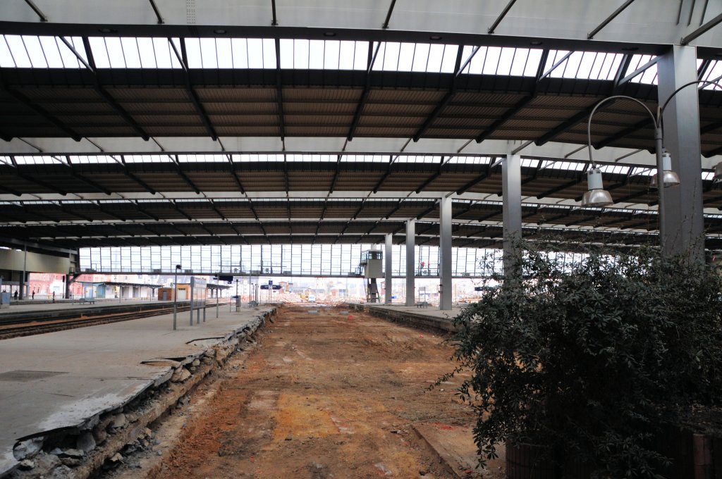 Grobaustelle Chemnitz Hbf am 02.03.10 (III): Die Gleise 6 & 7