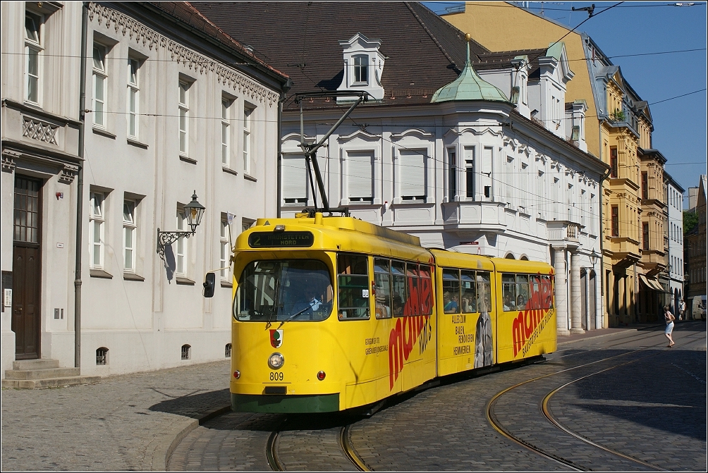 GT8 809 am Dom (20. Juli 2010)