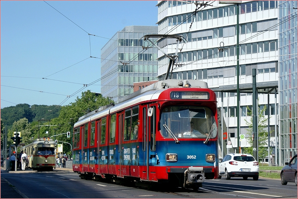 GT8S 3052 auf der Grafenberger Allee (15. Juni 2010)