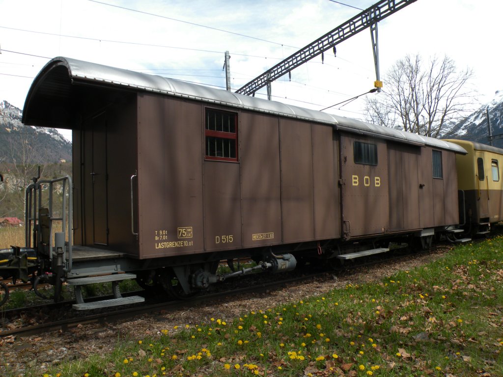 Gterwagen der BOB mit der Betriebsnummer 515 auf einem Abstellgleis in Interlaken Ost. Die Aufnahme stammt vom 21.04.2012.