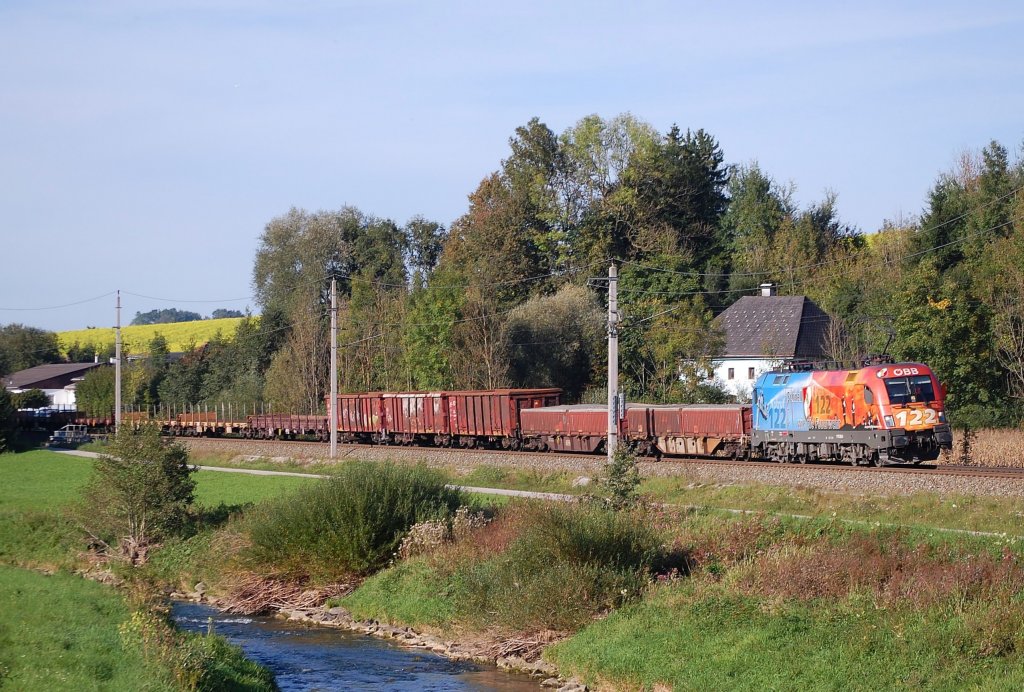 Gterzug 54685 mit der 1116 250 vorne drauf hat am
20.09.2010 Wartberg/Kr. fast schon erreicht.