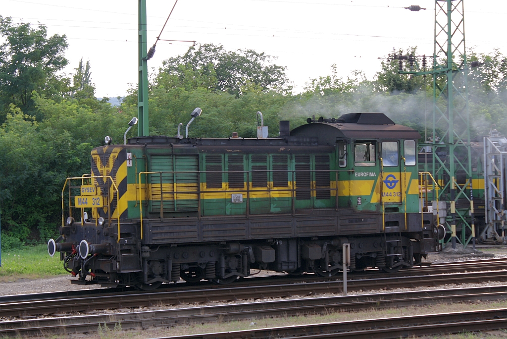 GySEV M44 312 am 13.August 2010 im Bf. Sopron.