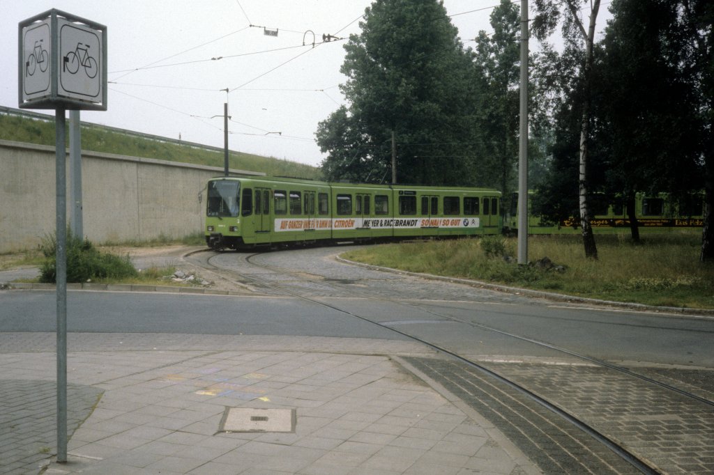 Hannover STRA Stadtbahnlinie 7 (6080) Fasanenkrug am 26. Juni 1981.