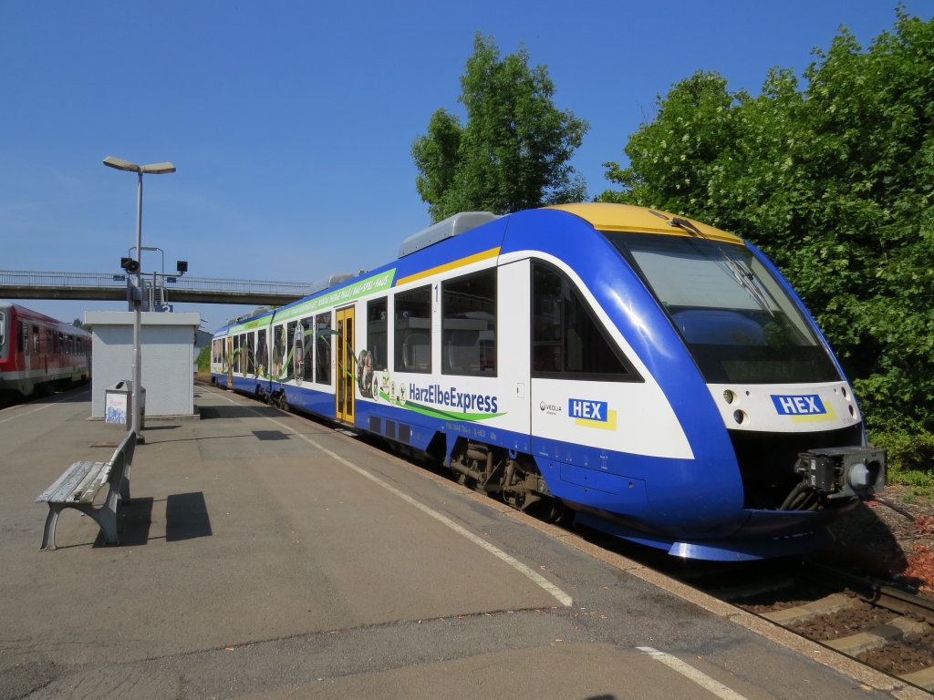 Harz Elbe Express nach Thale in Vienenburg am 25.07.2013