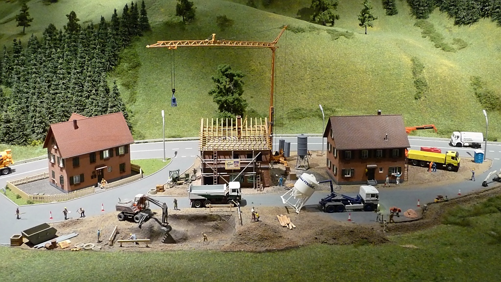 Haus-Baustelle 1 auf der Schwarzwald-Modellbahn, 3.10.11