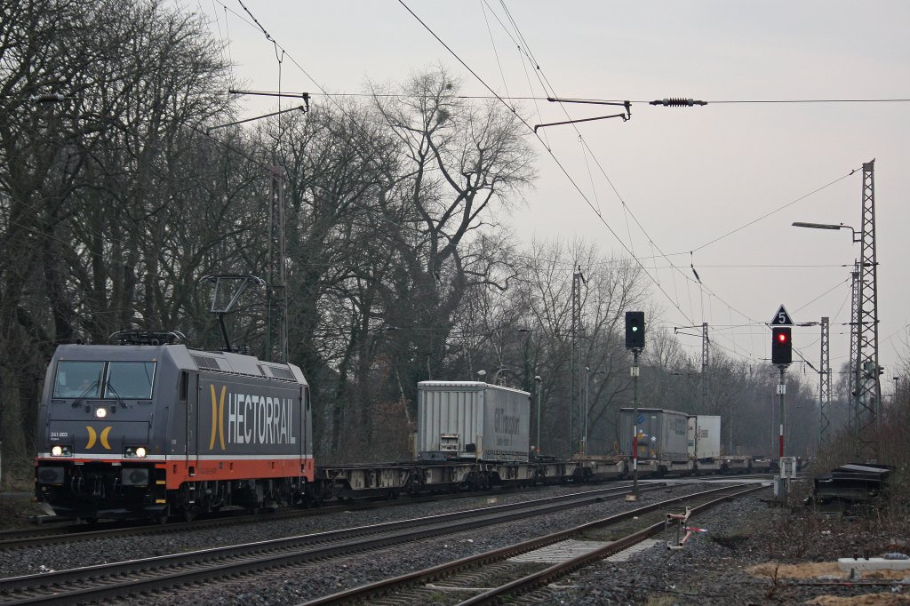 Hectorrail 241.003  Organa  am 8.3.13 mit einem KLV in Ratingen-Lintorf.