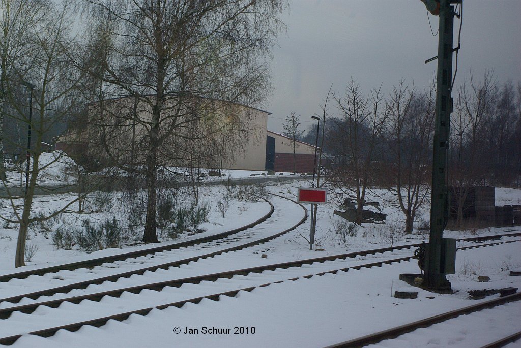Heidebahn - KBS123 gesperrter Gleisanschluss in Dorfmark am 27.01.2010. Weiss einer wohin der geht?

 Jan Schuur