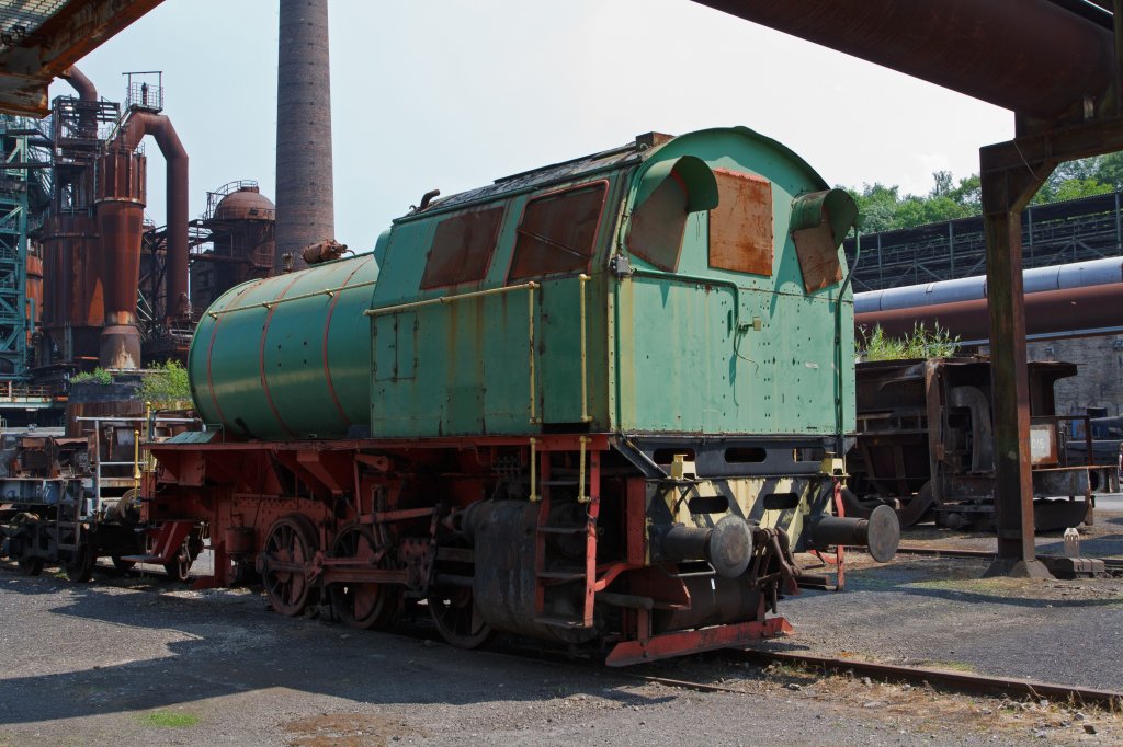 Henschel Dampfspeicher Lok am 05.06.2011 im LWL-Industriemuseum Henrichshtte in Hattingen. Die Lok vom TypMin.Stein wurde 1938 unter der Fabrik-Nr. 24370 gebaut und an die Mannesmann-Rhrenwerke geliefert. 